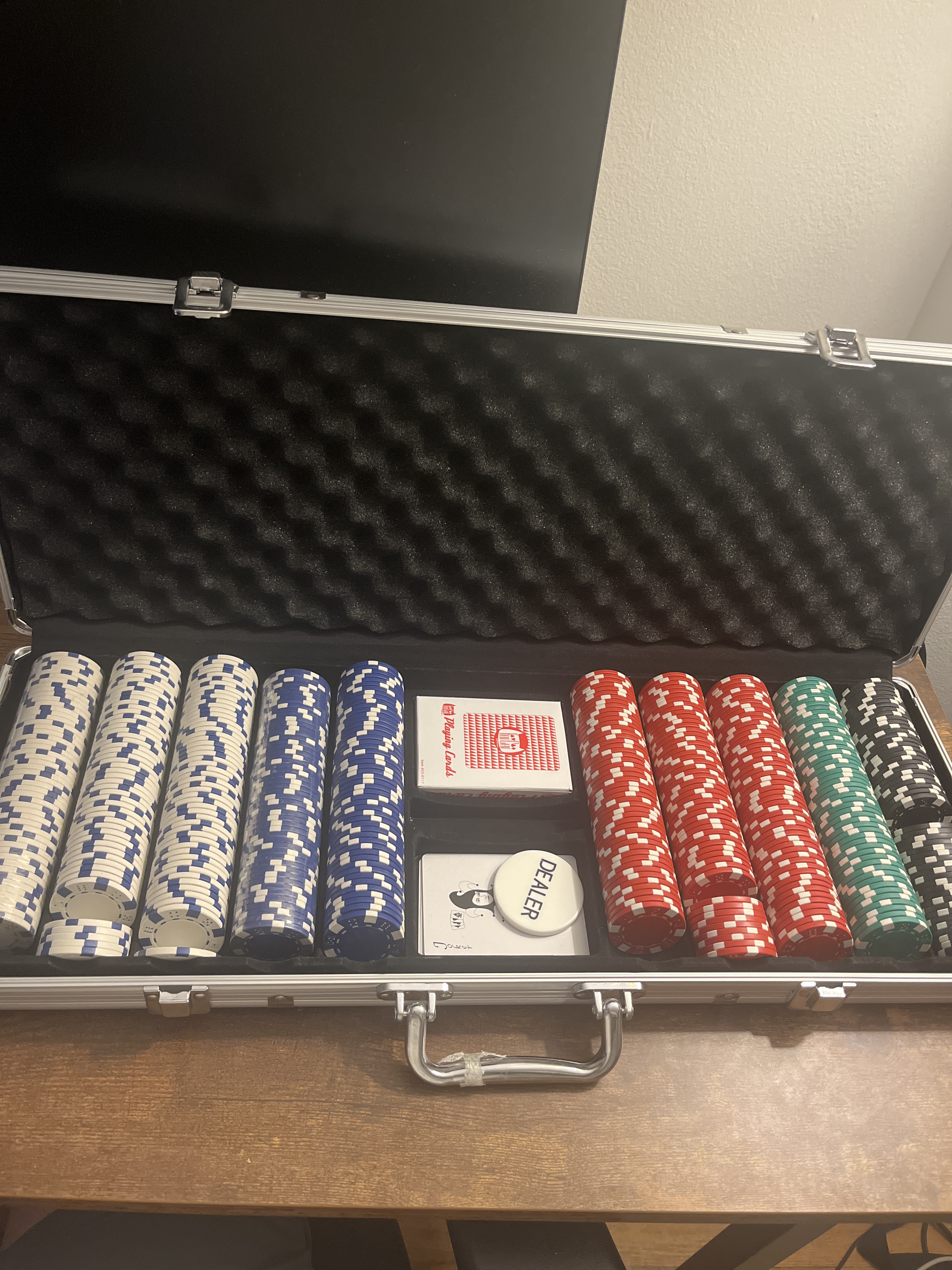 Poker Chip Set with Case